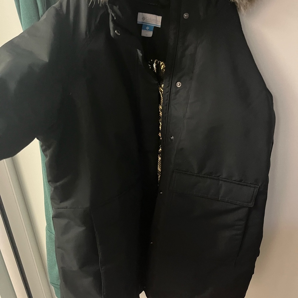 Columbia Black Fur-Trimmed Winter Coat